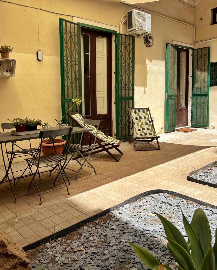 Hotel Saranton House Katania Zewnętrze zdjęcie